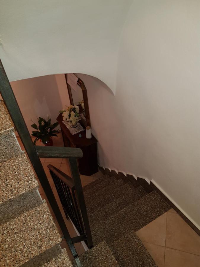 B&B Da Antonella Bosa Ngoại thất bức ảnh